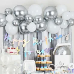 Ballonbue med Streamers Hvid/Sølv Metallic