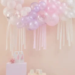 Ballonbue Pastel med Streamers