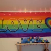 Banderole Love Regnbuefarvet