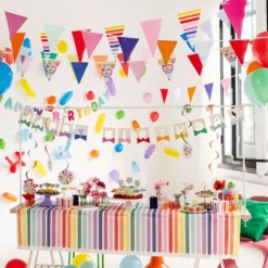 Banner Happy Birthday i træ