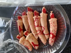 Blodige Fingre på Bakke