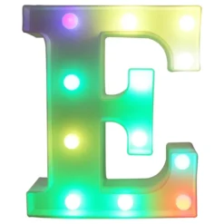 Bogstav med LED-Belysning RGB