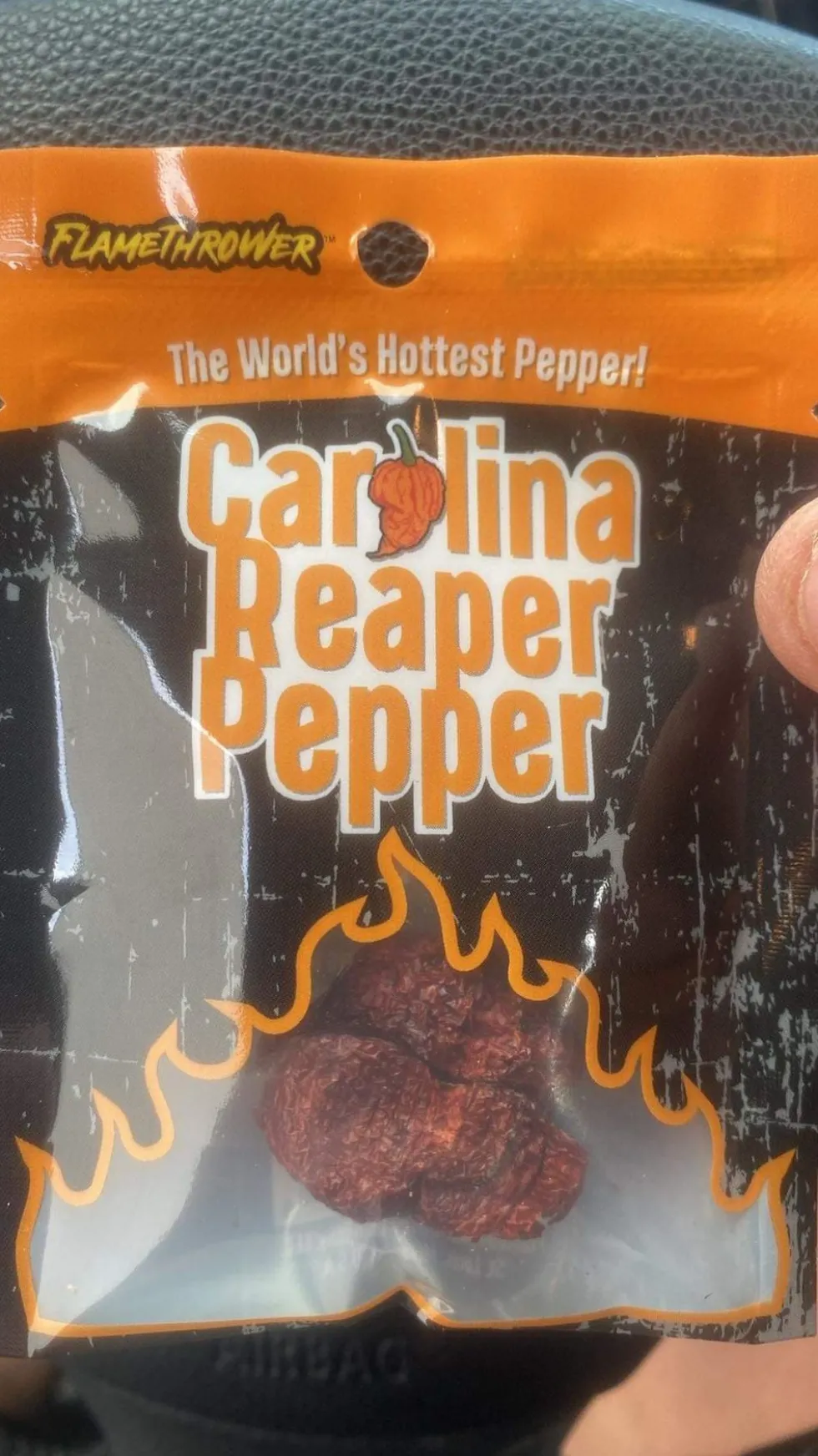 Carolina Reaper Chili i Pose