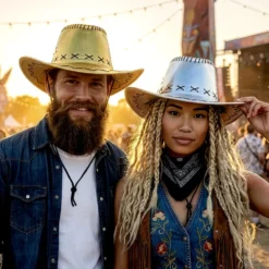 Cowboyhat Guld med Sømme