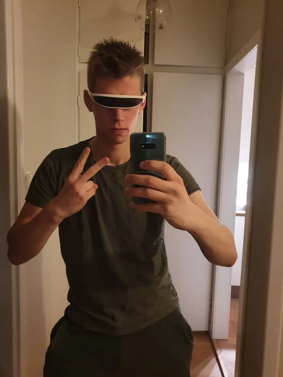 Cyberbriller