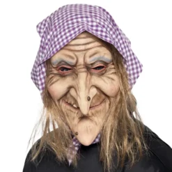Gammel Heks med Tørklæde Maske