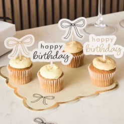 Kagedekorationer Happy Birthday Cremehvid Sløjfe