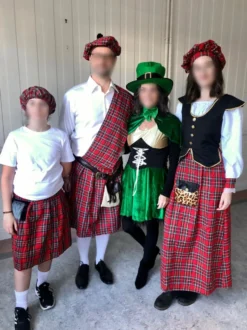Kilt-hue med Hår