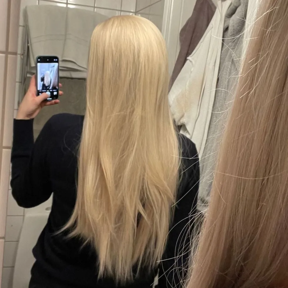 Lang Lige Blond Deluxe Paryk