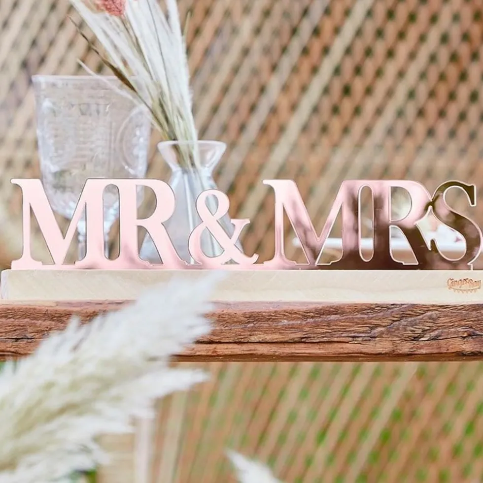 Mr & Mrs Skilt Roséguld Akryl
