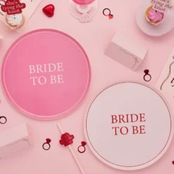 Paptallerkener Bride to Be Lyserød