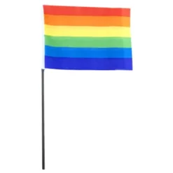 Prideflag på Pind