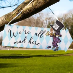 Skilte med Tekst Alice Wonderland