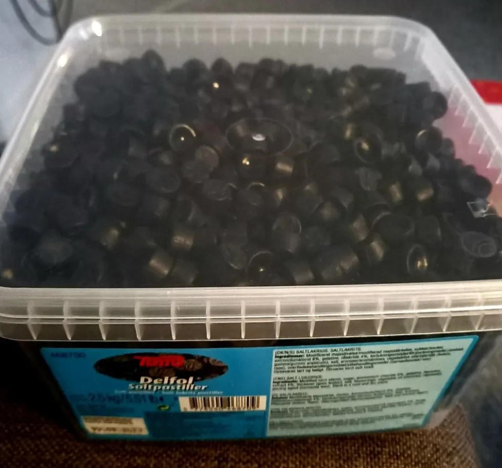 Toms Pingvin Saltpastiller Økonomipakke