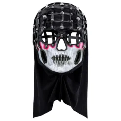 Uhyggelig maske med nitter og hætte